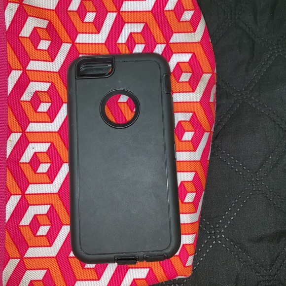iPhone 6 phone case, barely used, Heavy Protection - Picture 3 of 3